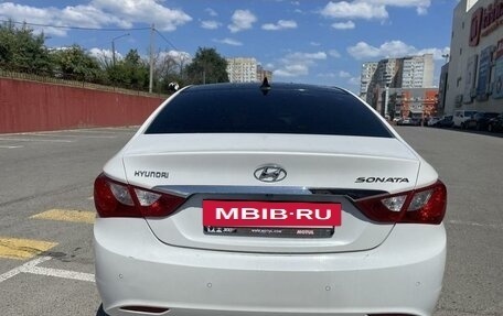 Hyundai Sonata VI, 2012 год, 1 650 000 рублей, 6 фотография