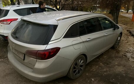 Opel Astra K, 2017 год, 1 459 000 рублей, 4 фотография