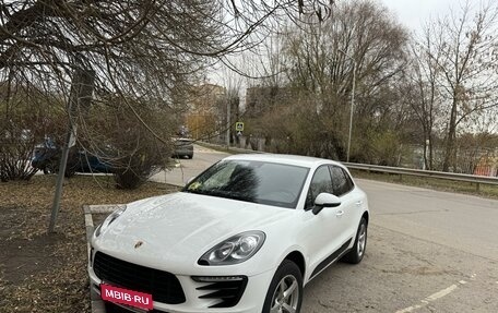 Porsche Macan I рестайлинг, 2017 год, 2 800 000 рублей, 1 фотография