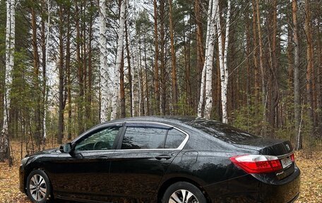 Honda Accord IX рестайлинг, 2013 год, 1 600 000 рублей, 10 фотография