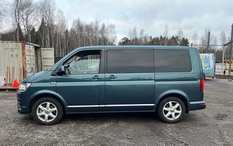 Volkswagen Multivan T6 рестайлинг, 2015 год, 3 900 000 рублей, 3 фотография