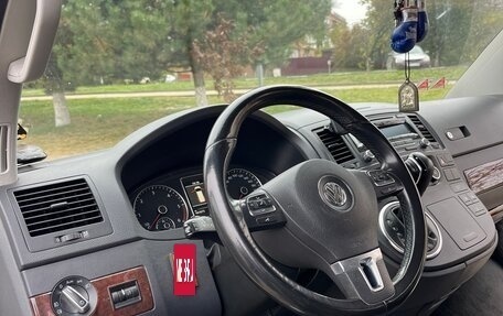 Volkswagen Multivan T5, 2014 год, 3 150 000 рублей, 9 фотография