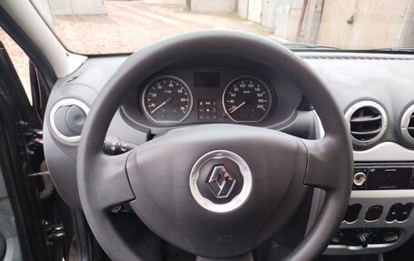 Renault Logan I, 2013 год, 515 000 рублей, 3 фотография