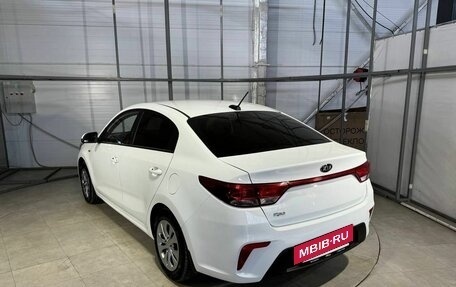 KIA Rio IV, 2018 год, 1 399 000 рублей, 7 фотография