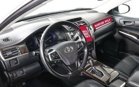 Toyota Camry, 2018 год, 2 599 000 рублей, 9 фотография