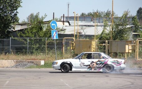 Toyota Mark II IV (X60), 1982 год, 700 000 рублей, 12 фотография