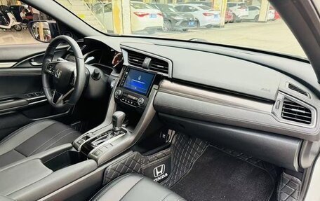 Honda Civic IX, 2020 год, 1 435 000 рублей, 8 фотография