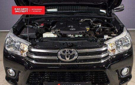 Toyota Hilux VIII, 2019 год, 4 218 200 рублей, 11 фотография