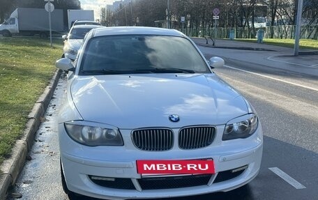 BMW 1 серия, 2009 год, 699 000 рублей, 6 фотография