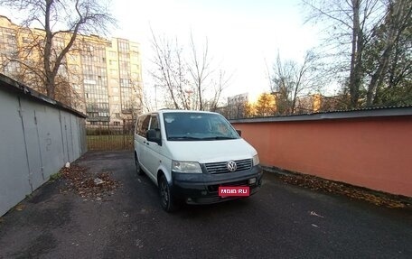 Volkswagen Transporter T5 рестайлинг, 2005 год, 1 099 000 рублей, 1 фотография