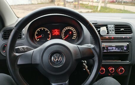 Volkswagen Polo VI (EU Market), 2012 год, 1 050 000 рублей, 3 фотография