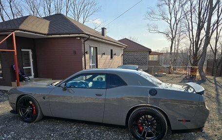 Dodge Challenger III рестайлинг 2, 2019 год, 10 500 000 рублей, 7 фотография