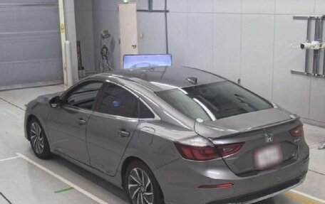 Honda Insight III, 2021 год, 1 555 000 рублей, 2 фотография