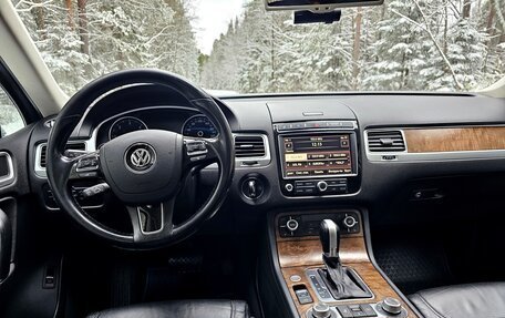 Volkswagen Touareg III, 2015 год, 3 300 000 рублей, 6 фотография