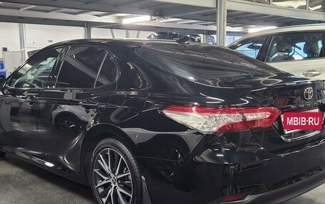 Toyota Camry, 2021 год, 5 490 000 рублей, 2 фотография