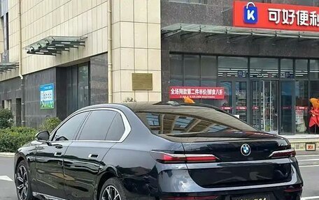 BMW 7 серия, 2023 год, 12 890 000 рублей, 6 фотография