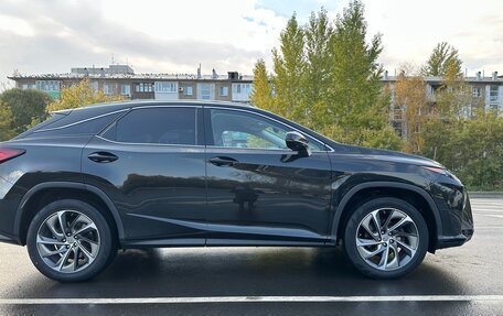 Lexus RX IV рестайлинг, 2017 год, 4 350 000 рублей, 7 фотография