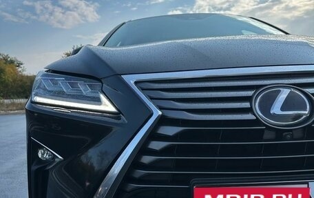 Lexus RX IV рестайлинг, 2017 год, 4 350 000 рублей, 14 фотография