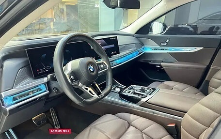 BMW 7 серия, 2023 год, 14 890 000 рублей, 9 фотография