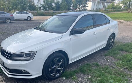 Volkswagen Jetta VI, 2017 год, 1 750 000 рублей, 1 фотография