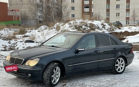 Mercedes-Benz C-Класс, 2003 год, 649 000 рублей, 2 фотография