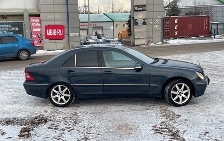 Mercedes-Benz C-Класс, 2003 год, 649 000 рублей, 5 фотография