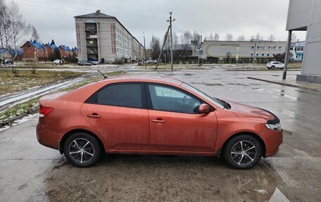 KIA Cerato III, 2010 год, 900 000 рублей, 1 фотография