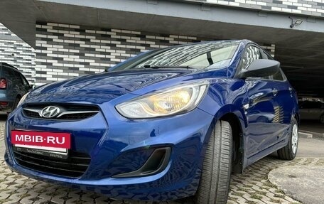 Hyundai Solaris II рестайлинг, 2012 год, 825 000 рублей, 13 фотография