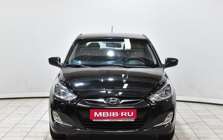 Hyundai Solaris II рестайлинг, 2011 год, 839 000 рублей, 3 фотография