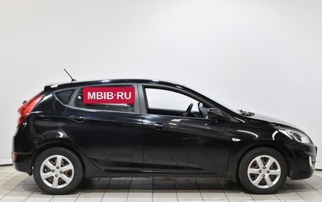 Hyundai Solaris II рестайлинг, 2011 год, 839 000 рублей, 5 фотография