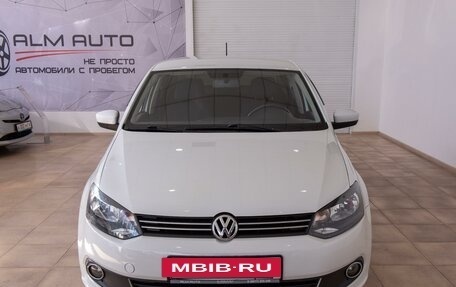 Volkswagen Polo VI (EU Market), 2014 год, 1 000 000 рублей, 2 фотография