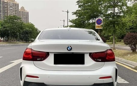 BMW 1 серия, 2021 год, 1 350 000 рублей, 5 фотография