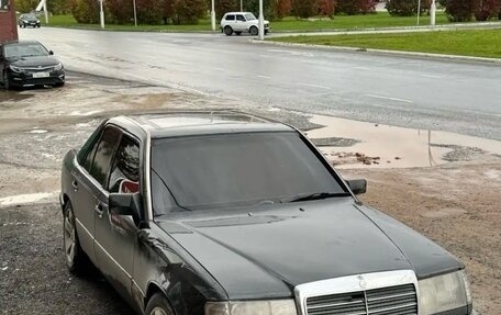 Mercedes-Benz E-Класс, 1992 год, 350 000 рублей, 2 фотография