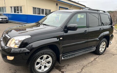 Toyota Land Cruiser Prado 120 рестайлинг, 2008 год, 1 970 000 рублей, 3 фотография