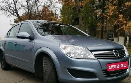 Opel Astra H, 2008 год, 850 000 рублей, 4 фотография