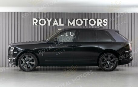 Rolls-Royce Cullinan, 2020 год, 39 900 000 рублей, 3 фотография