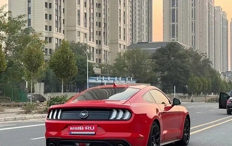 Ford Mustang VI рестайлинг, 2021 год, 3 400 006 рублей, 6 фотография