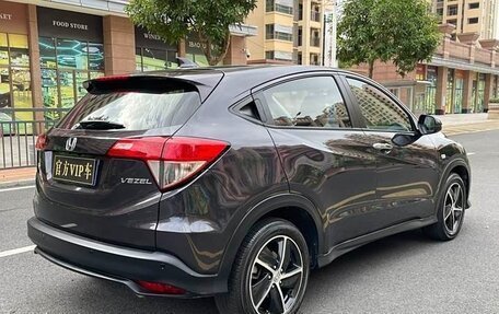 Honda Vezel, 2020 год, 1 800 000 рублей, 9 фотография