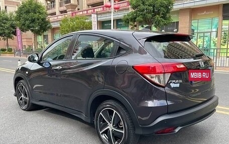 Honda Vezel, 2020 год, 1 800 000 рублей, 7 фотография