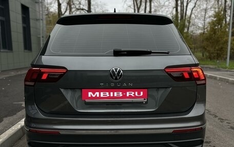 Volkswagen Tiguan II, 2021 год, 3 200 000 рублей, 8 фотография