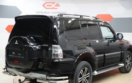 Mitsubishi Pajero IV, 2015 год, 2 400 000 рублей, 5 фотография