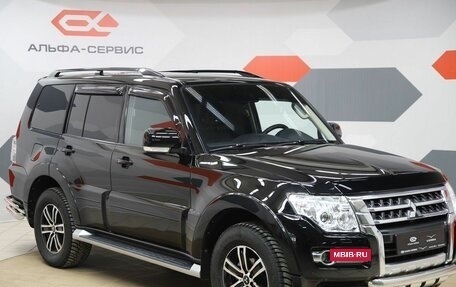 Mitsubishi Pajero IV, 2015 год, 2 400 000 рублей, 3 фотография