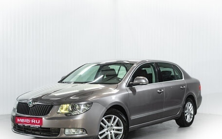 Skoda Superb III рестайлинг, 2012 год, 1 270 000 рублей, 3 фотография