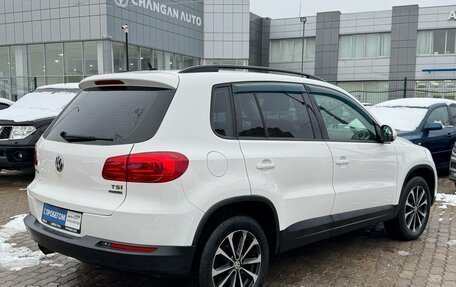 Volkswagen Tiguan I, 2011 год, 1 060 000 рублей, 4 фотография