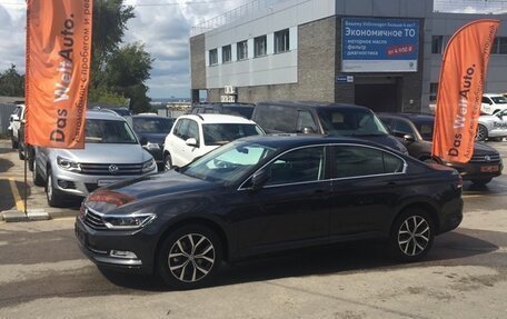 Volkswagen Passat B8 рестайлинг, 2018 год, 2 550 000 рублей, 5 фотография