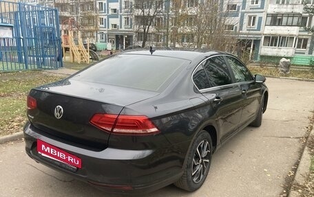 Volkswagen Passat B8 рестайлинг, 2018 год, 2 550 000 рублей, 4 фотография