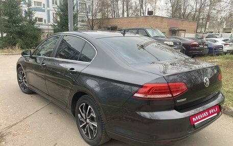 Volkswagen Passat B8 рестайлинг, 2018 год, 2 550 000 рублей, 7 фотография