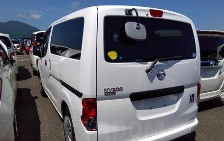 Nissan NV200, 2014 год, 1 250 000 рублей, 13 фотография