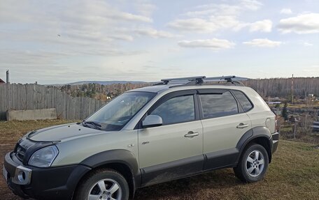 Hyundai Tucson III, 2006 год, 820 000 рублей, 3 фотография