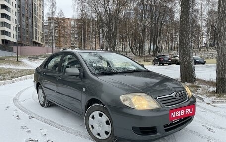 Toyota Corolla, 2005 год, 850 000 рублей, 2 фотография